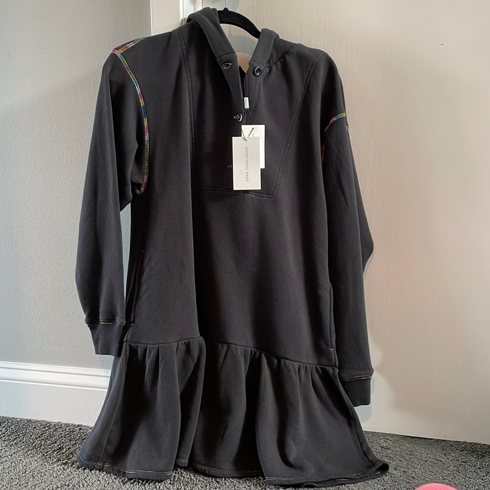 Something navy hooded cotton dress with ruffle!